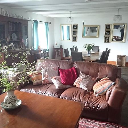 Middle Mill Bed and Breakfast Kidwelly Esterno foto