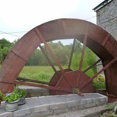 Middle Mill Bed and Breakfast Kidwelly Esterno foto