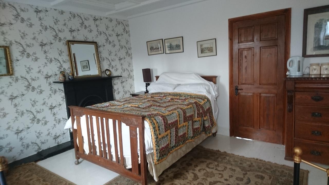 Middle Mill Bed and Breakfast Kidwelly Esterno foto