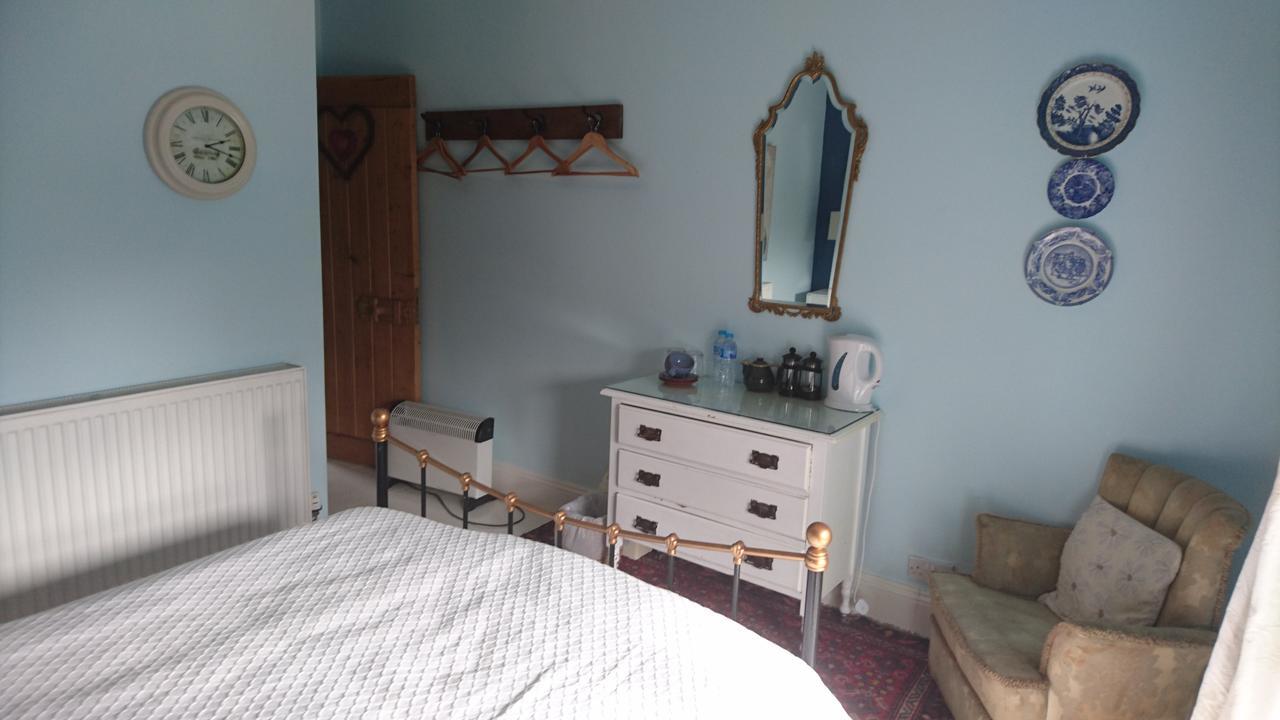 Middle Mill Bed and Breakfast Kidwelly Esterno foto